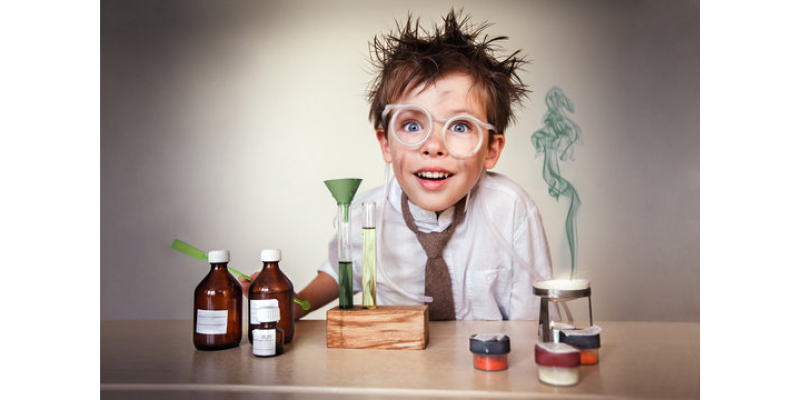 The Mad Scientist Lab (Ages 7+)